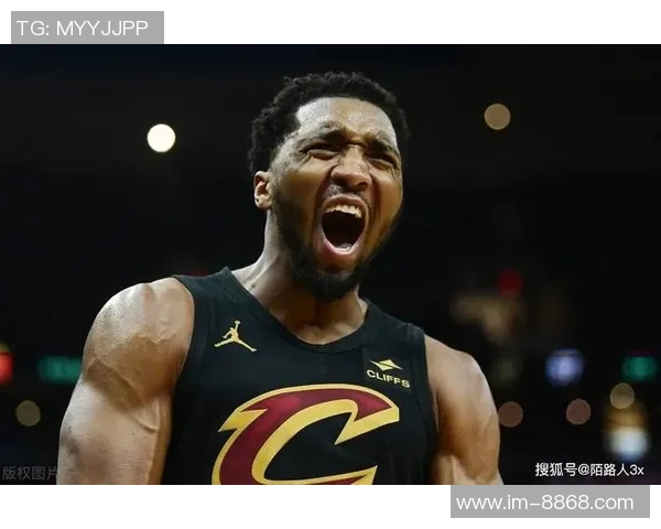 多诺万米切尔半场表现低迷仅得7分三分球全失状态堪忧